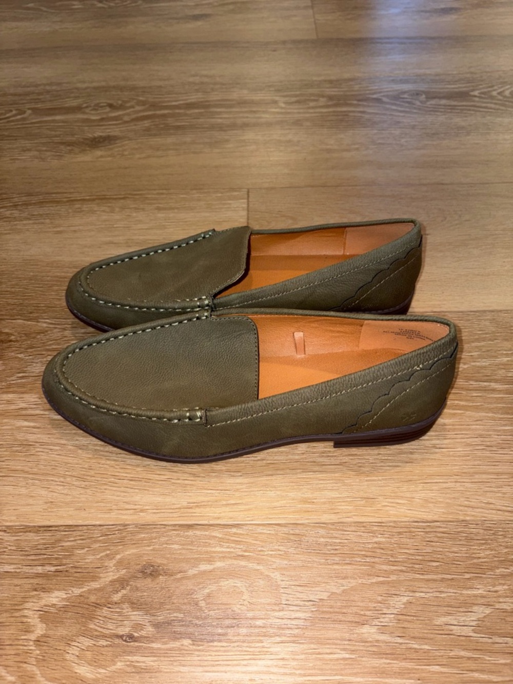 Lucky Brand Women’s Loafers Size 11 Olive Green Slip On Casual Flats Comfort